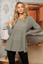 Load image into Gallery viewer, Tiered Tunic Top