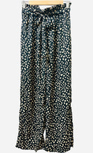 Load image into Gallery viewer, Printed Wide Leg Tie Waist Pants
