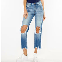 Load image into Gallery viewer, KanCan Distressed Jeans
