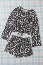 Load image into Gallery viewer, Leopard Two Piece Set
