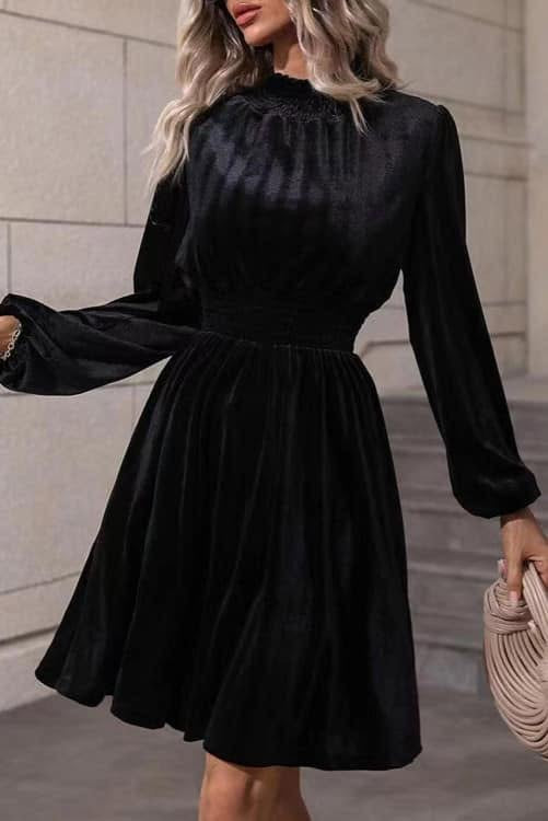 Black Velvet Dress (Preorder)
