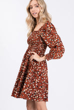 Load image into Gallery viewer, Printed Smocked Flared Dress

