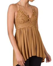 Load image into Gallery viewer, Crochet Lace Trim Cami
