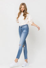 Load image into Gallery viewer, Flying Monkey comfort Stretch Mid Rise Ankle Skinny
