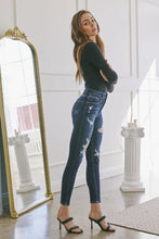 Load image into Gallery viewer, KanCan Super Skinny Stretch Distressed Jeans

