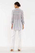 Load image into Gallery viewer, Double Pocket Striped Button Down
