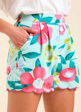 Load image into Gallery viewer, Floral Scalloped Shorts
