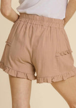 Load image into Gallery viewer, Elastic Waist Pull-On Shorts
