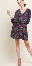 Load image into Gallery viewer, Floral Print Tie Waist Dress
