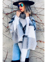 Load image into Gallery viewer, Gray Plaid Turtleneck Poncho
