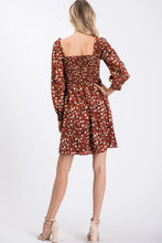 Load image into Gallery viewer, Printed Smocked Flared Dress
