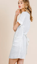 Load image into Gallery viewer, Linen Blend Button Front Dress
