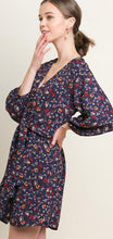 Load image into Gallery viewer, Floral Print Tie Waist Dress
