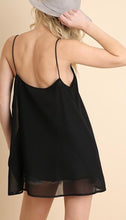 Load image into Gallery viewer, V-Neck Chiffon Tunic Tank
