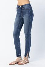 Load image into Gallery viewer, Judy Blue High Rise Skinny
