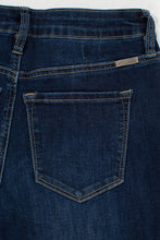 Load image into Gallery viewer, KanCan Dark Wash Skinny Jeans
