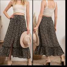 Load image into Gallery viewer, Floral Midi Skirt
