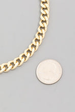 Load image into Gallery viewer, Metallic Curb Chain Necklace
